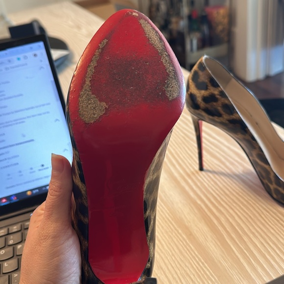 Louboutin Patent Leather Leopard Pump - Size 38.5 - Picture 3 of 4